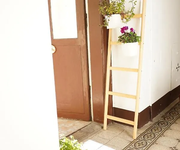 Cozy&Quiet Apartment Near Schoenbrunnpalace