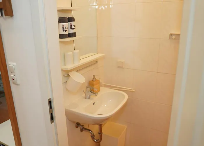 Cozy&Quiet Apartment Near Schoenbrunnpalace Vienna